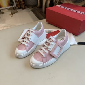 ROGER VIVIER VIV’SKATE LACQUERED BUCKLE SNEAKERS<br>로저비비에 비브 스케이트 래커 버클 스니커즈<br><i>35-39 SIZE 이태리가죽</i>