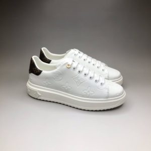 LOUIS VUITTON TIMEOUT SNEAKER<br>루이비통 타임아웃 스니커즈<br><i>남녀공용 35-45SIZE 제작+3일</i>