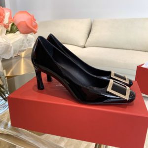 ROGER VIVIER PUMPS<br>로저비비에 펌프스<br><i>35-40 SIZE 굽 7cm</i>