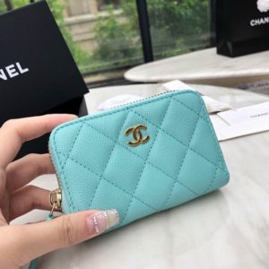 CHANEL CLASSIC FLAP WALLET<br>샤넬 클래식 플랩 지갑<br><i>11x8x2cm 이태리 캐비어소가죽</i>