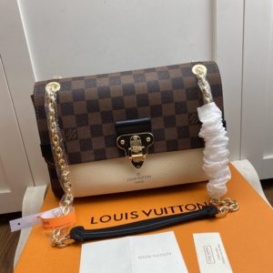 LOUIS VUITTON VAVIN SHOULDER BAG<br>루이비통 바뱅 숄더백<br>[25x18x10cm]