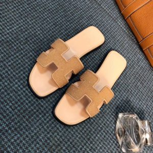 HERMES ORAN SANDAL<br>에르메스 오란 샌들<br><i>35-40 SIZE 이태리 소가죽</i>