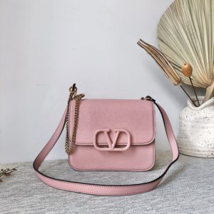 VALENTINO VLING SHOULDER BAG<br>발렌티노 VRING 숄더백<br><i>18x16X8.5cm 이태리가죽</i>