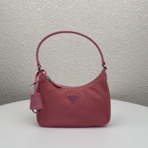 PRADA NYLON HOBO BAG<br>프라다 나일론 호보 백<br>[23x13x5cm 프라다소재]