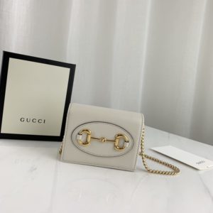 GUCCI 1955 HORSEBIT WALLET<br>구찌 1955 홀스빗 지갑<br><i>11×8.5cm 이태리가죽</i>