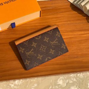 LOUIS VUITTON PASSPORT COVER 루이비통 여권 케이스