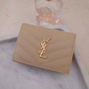 YSL CARD WALLET<br>입생로랑 카드 지갑<br><i>11×8.5cm 이태리가죽</i>