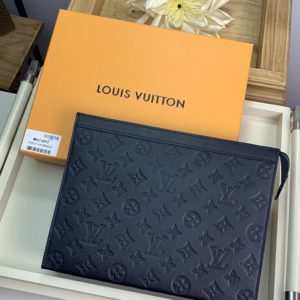 LOUIS VUITTON POCHETTE VOYAGE 루이비통 포쉐트 보야주