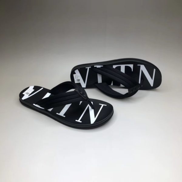 VALENTINO ROCKSTUD FLIP FLOP 발렌티노 락스터드 쪼리