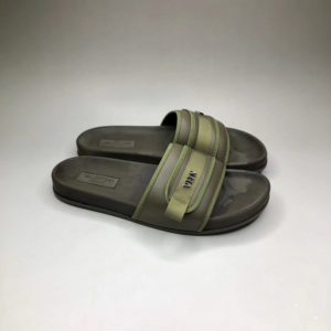 VALENTINO LEATHER SLIPPER 발렌티노 레더 슬리퍼