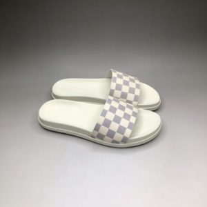 LOUIS VUITTON LEATHER SLIPPER 루이비통 레더 슬리퍼