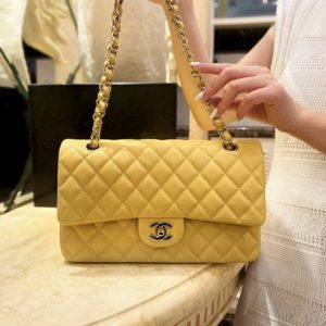 CHANEL CLASSIC FLAP BAG 샤넬 클래식 플랩 백