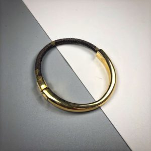 LOUIS VUITTON SIMPLE TOUR BANGLE 루이비통 심플 투어 팔찌