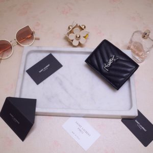 YSL CARD WALLET<br>입생로랑 카드 지갑<br><i>11×8.5cm 이태리가죽</i>