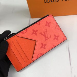 LOUIS VUITTON COIN CARD HOLDER<br>루이비통 코인 카드 홀더<br><i>14.5x8cm</i>