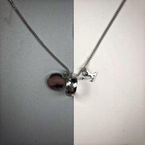 LOUIS VUITTON CHARMS NECKLACE 루이비통 참스 목걸이