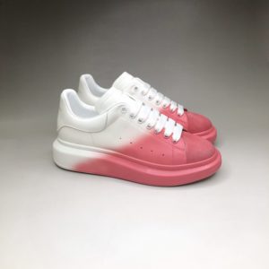 ALEXANDER MCQUEEN OVERSIZED SNEAKERS 알렉산더 맥퀸 오버솔 스니커즈