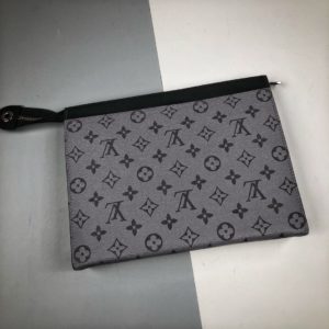 [LOUIS VUITTON] 루이비통 모노그램 이클립스 포쉐트 보야지 클러치백 POCHETTE VOYAGE CLUTCH