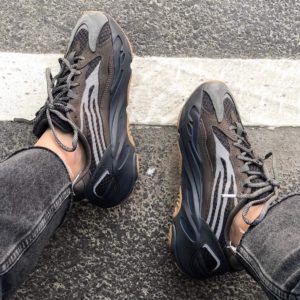 [ADIDAS] YEEZY BOOST 700 V2 “Geode” 아디다스 이지 부스트 700 지오드