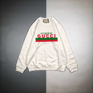 [GUCCI] 구찌 20FW 로고 프린트 긴팔 라운드넥 맨투맨