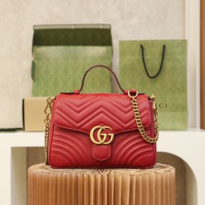 [GUCCI] 구찌 GG 마몬트 마틀라세 탑 핸들 백 498110