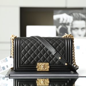 [CHANEL] BOY FLAP BAG 샤넬 보이백 [25cm Haas 오리지널가죽]