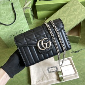 [GUCCI] 구찌 GG 마몽트 마틀라세 미니 체인숄더백 474575