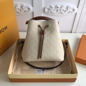 [LOUIS VUITTON] 루이비통 M45306 모노그램 앙프렝뜨 네오노에 MM 버킷백