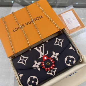 [LOUIS VUITTON]  루이비통 펠리시 포쉐트 크렘 M69515 체인 숄더백