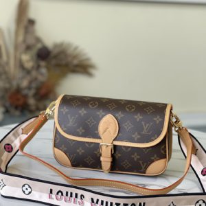 [LOUIS VUITTON] 루이비통 M45985 DIANE 핸드백