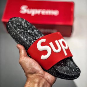 [Supreme] 슈프림 suprize design 슬리퍼