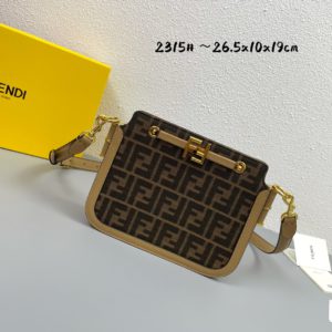 [FENDI] 펜디 터치 브라운 가죽백 크로스백 숄더백 TOUCH CROSSBODY BAG 8BT349