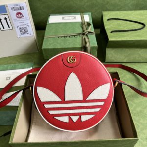 [GUCCI x ADIDAS] 구찌 X 아디다스 숄더백 702626