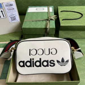 [GUCCI x ADIDAS] 구찌 X 아디다스 스몰 숄더백 702427