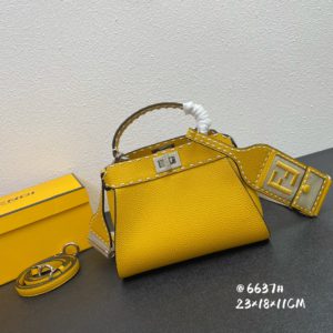 [FENDI] 펜디 PEEKABOO 피카부 핸드백 숄더 메신저 백