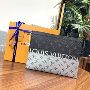 [LOUIS VUITTON] 루이비통 클라우드 포쉐트 보야주 클러치백 M63039