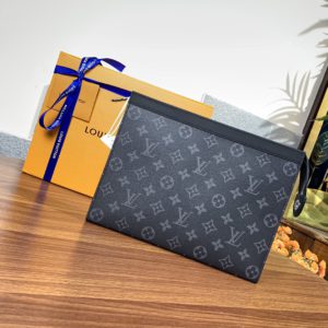 [LOUIS VUITTON] 루이비통 포쉐트 보야주 클러치 M61692