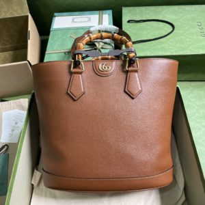 [GUCCI] 구찌 다이아나 미디엄 토트 백 750394