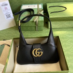 [GUCCI] 구찌 GG 스몰 크레센트 쉐입 크로스 숄더백 735106