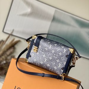 [LOUIS VUITTON] 루이비통 사이드 트렁크 M22944