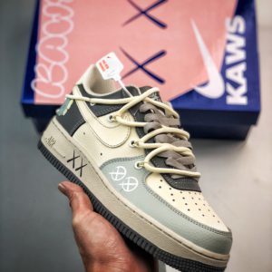 [NIKE] Kaws x Air Force 1 Low