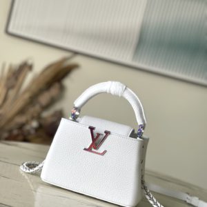 [LOUIS VUITTON] 루이비통 카퓌신  Capucines 핸드백 M22054